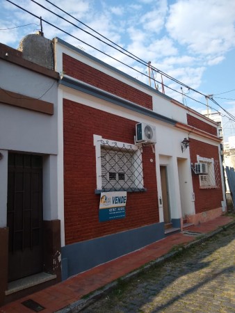 PASAJE BAUCIS CASA A LA VENTA 
