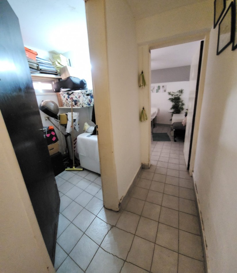 LOCAL EN VENTA EN MITRE Y CATAMARCA 
