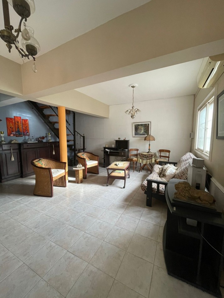CASA EN VENTA BARRIO TORTUGUITAS
