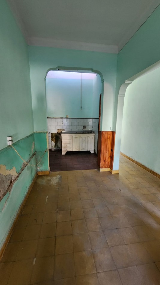 CASA A LA VENTA EN CALLE PERON 320