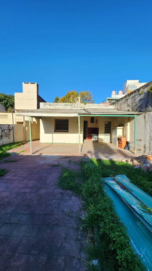 CASA A LA VENTA EN CALLE PERON 320