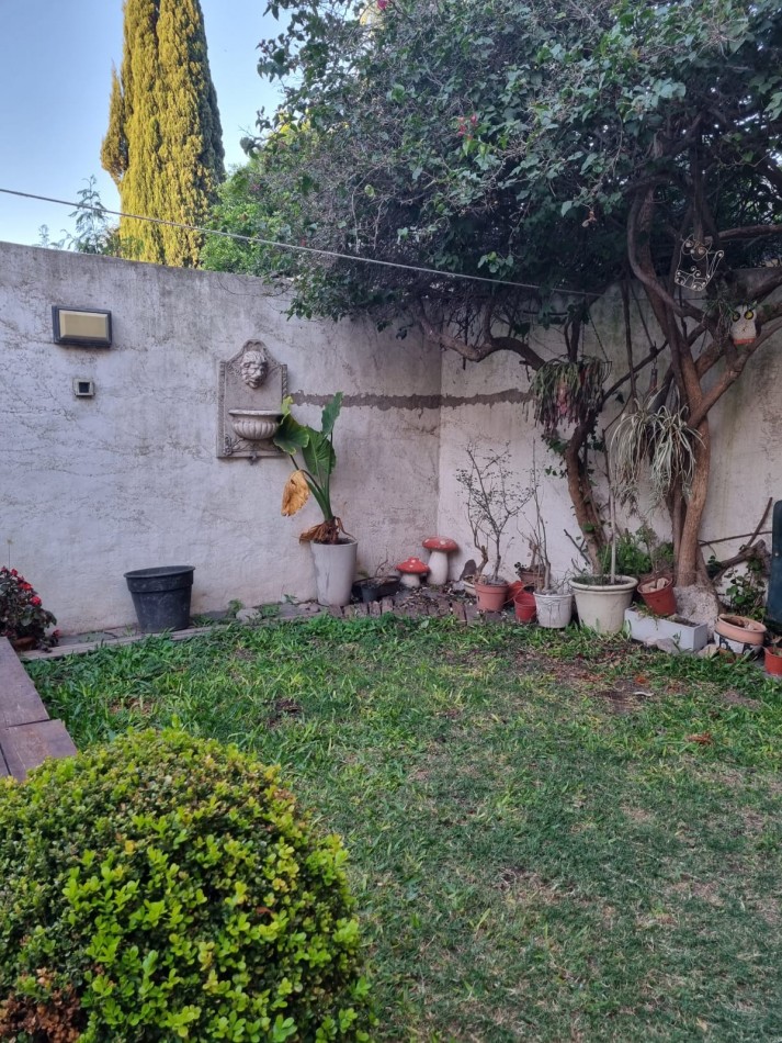 DUPLEX A LA VENTA EN CALLE PASTEUR