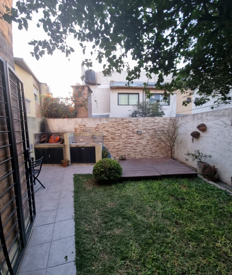 DUPLEX A LA VENTA EN CALLE PASTEUR