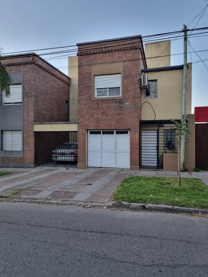 DUPLEX A LA VENTA EN CALLE PASTEUR