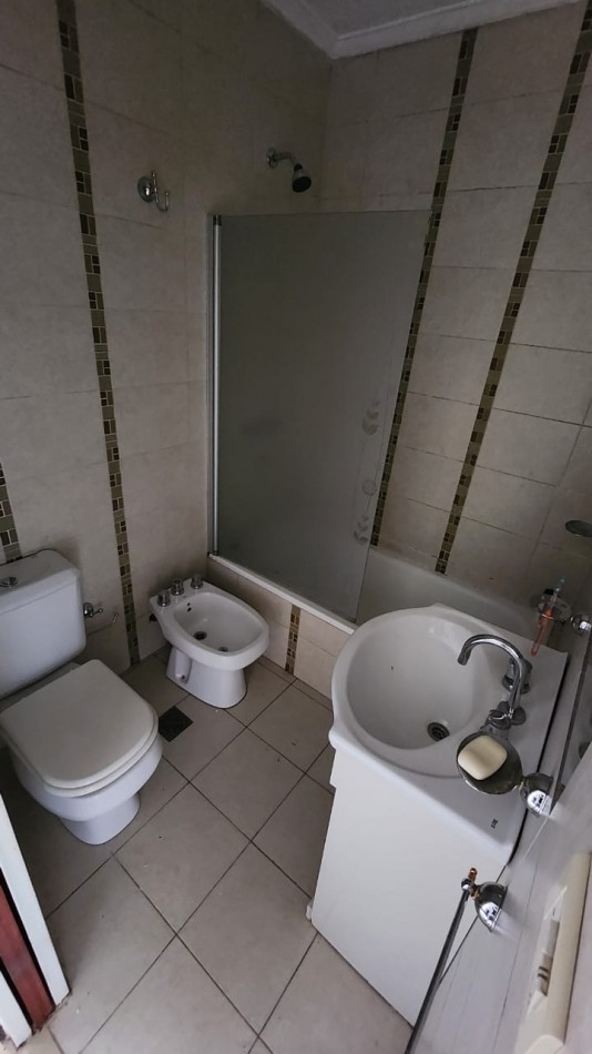 DUPLEX A LA VENTA EN CALLE PASTEUR