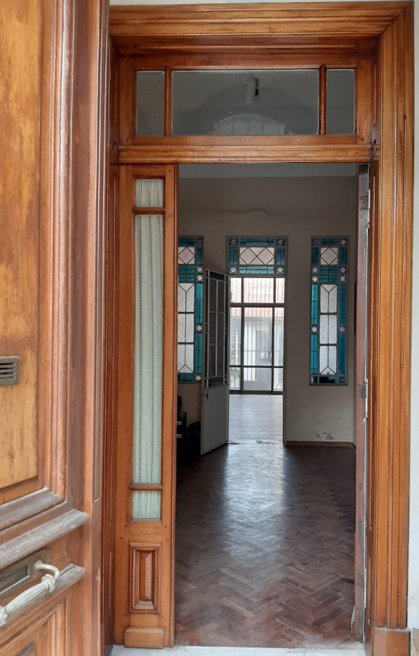 CALLE BELGRANO CASA EN VENTA 