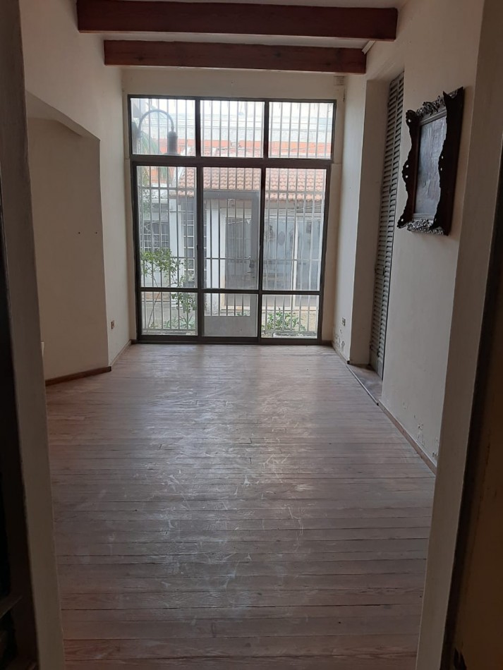 CALLE BELGRANO CASA EN VENTA 