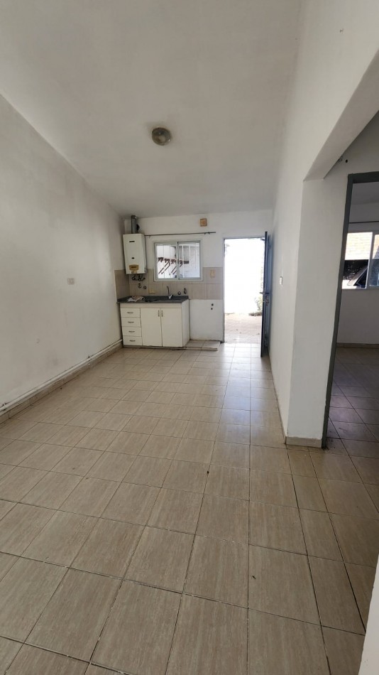 CASA A LA VENTA EN CALLE RIO GUALEGUAYCHU