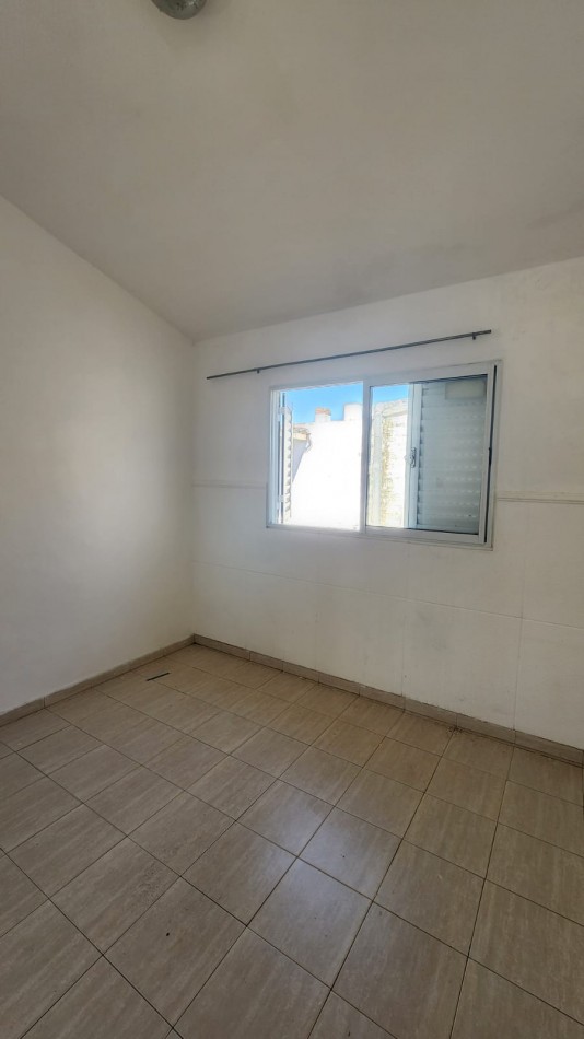 CASA A LA VENTA EN CALLE RIO GUALEGUAYCHU