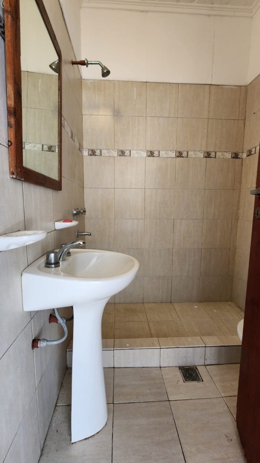 CASA A LA VENTA EN CALLE RIO GUALEGUAYCHU