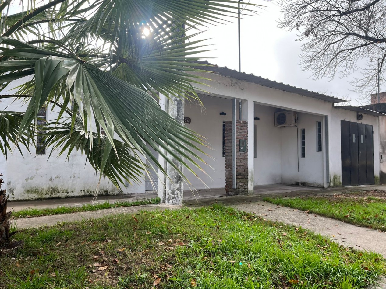 Casa con local en venta zona Gazzano. Esquina Hasenkamp y Viale