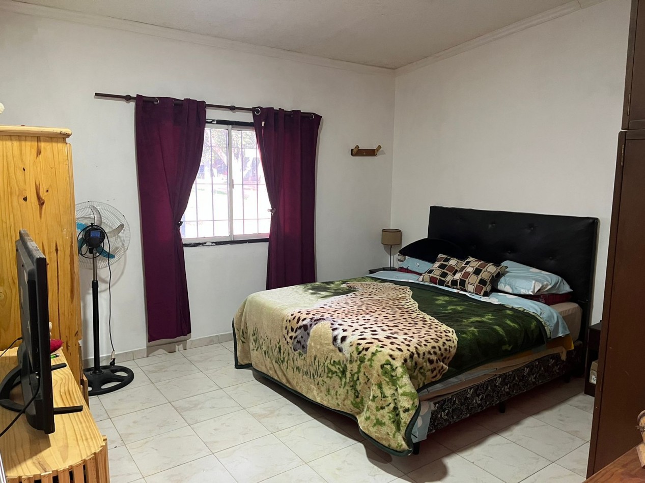 Casa con local en venta zona Gazzano. Esquina Hasenkamp y Viale