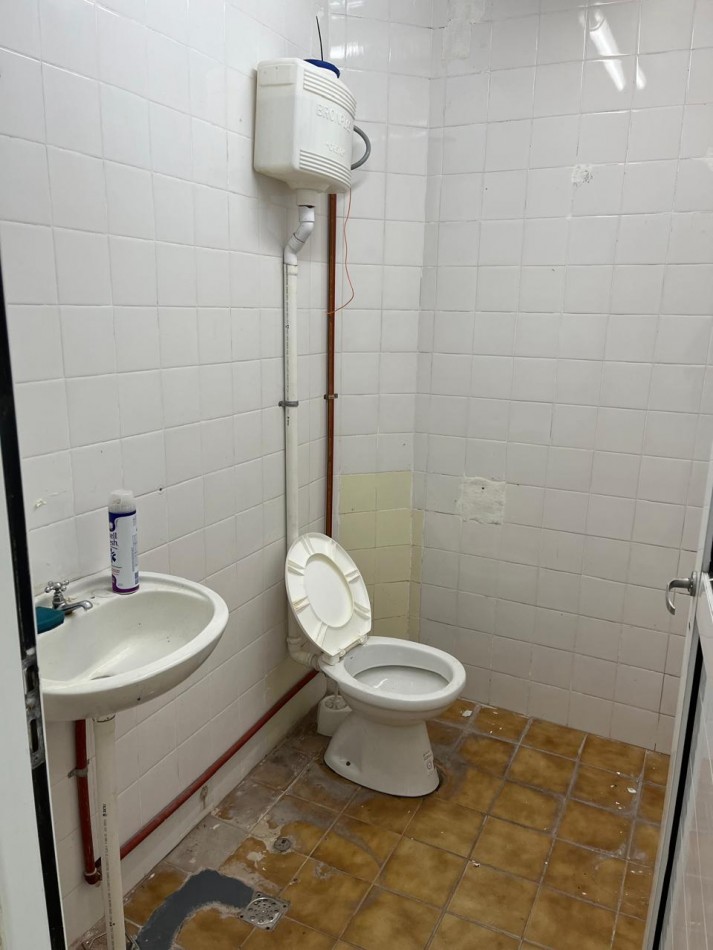 GALPON EN VENTA  ZONA AV DE LAS AMERICAS Y RACEDO