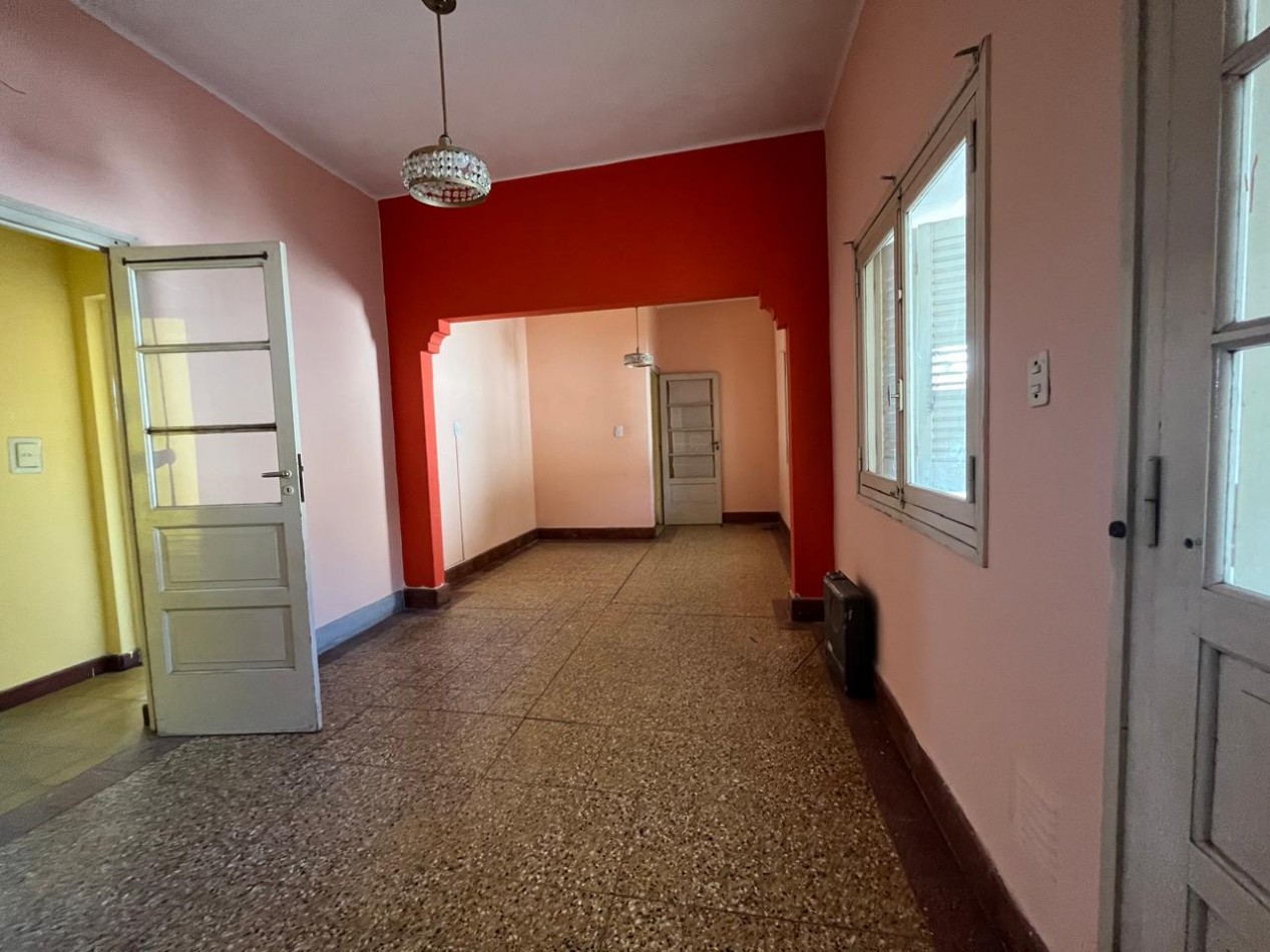 Casa planta alta ZONA 5 ESQUINAS