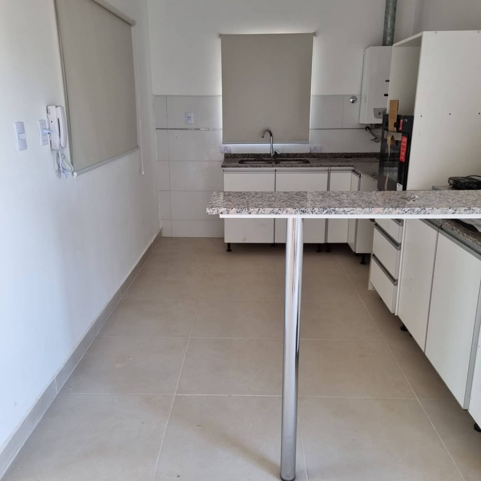 CASA A LA VENTA EN CALLE PROVINCIA DE ENTRE RIOS