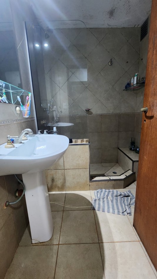 CASA EN VENTA EN CALLE ARROYO GRANDE 