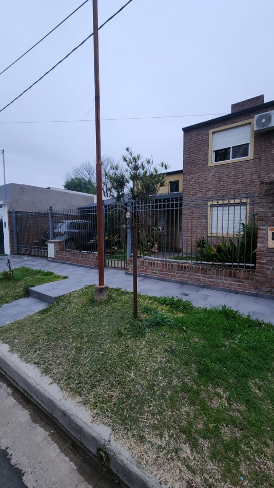 CASA EN VENTA EN CALLE ARROYO GRANDE 