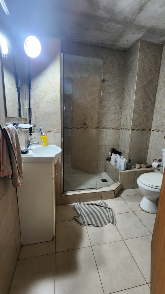 CASA EN VENTA EN CALLE ARROYO GRANDE 