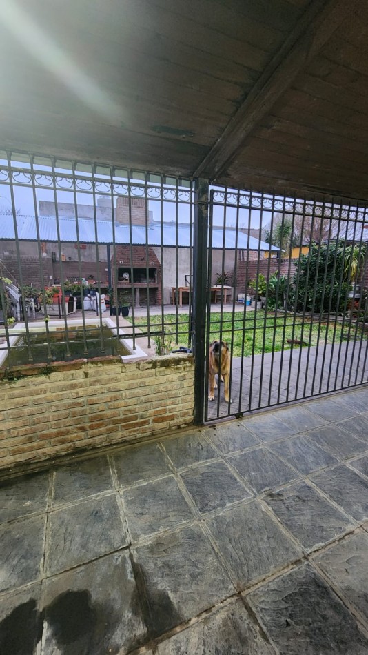 CASA EN VENTA EN CALLE ARROYO GRANDE 