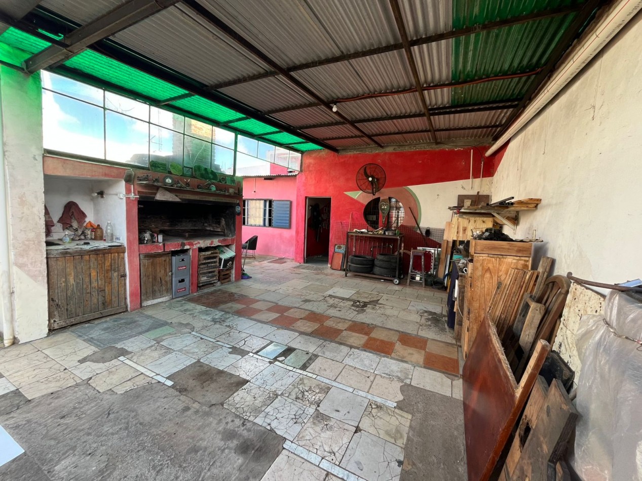 CASA A LA VENTA EN CALLE SOLDADO MOSTO