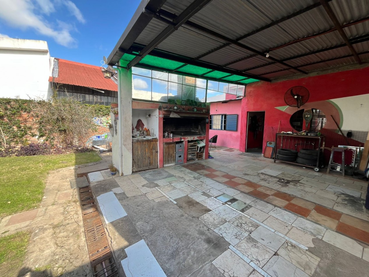 CASA A LA VENTA EN CALLE SOLDADO MOSTO