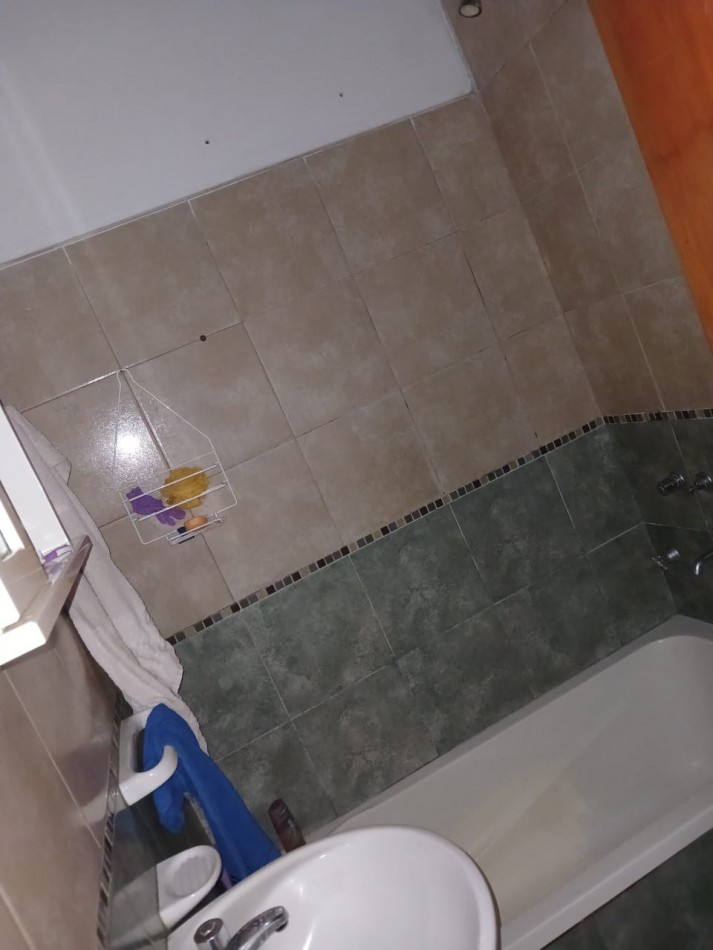 CASA A LA VENTA EN CALLE MONSEÑOR ABEL BAZAN Y BUSTOS 