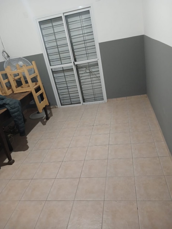 CASA A LA VENTA EN CALLE MONSEÑOR ABEL BAZAN Y BUSTOS 