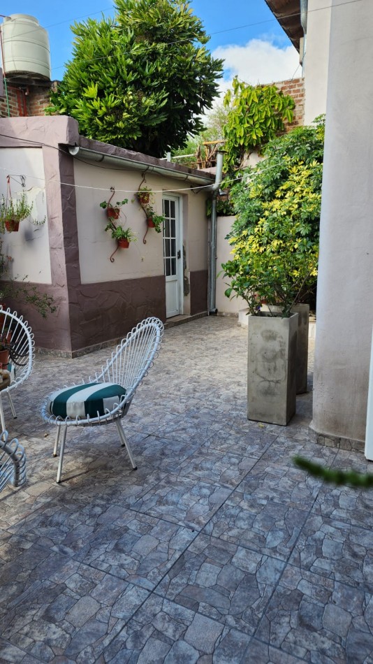 CASA A LA VENTA EN ZONA GRELLA Y JOSE MARIA MORENO
