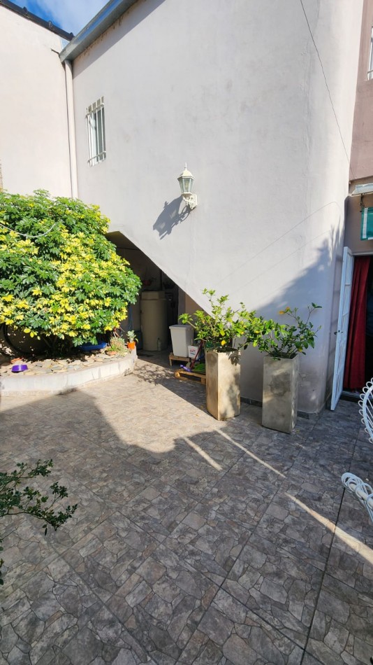 CASA A LA VENTA EN ZONA GRELLA Y JOSE MARIA MORENO