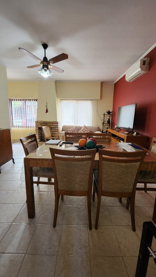 CASA A LA VENTA EN ZONA GRELLA Y JOSE MARIA MORENO