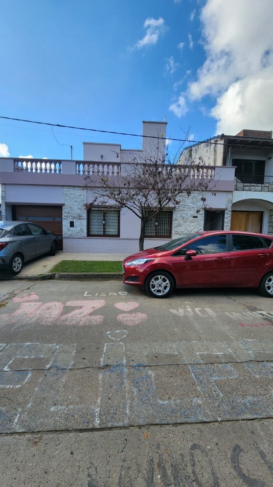 CASA A LA VENTA EN ZONA GRELLA Y JOSE MARIA MORENO