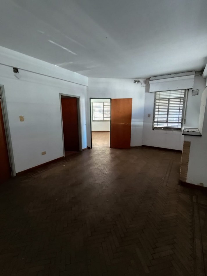 CASA EN VENTA EN CALLE PANAMA Y SANTIAGO DEL ESTERO