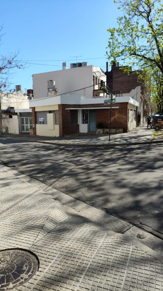 CASA EN VENTA EN CALLE PANAMA Y SANTIAGO DEL ESTERO