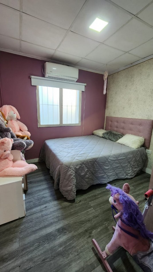 CASA A LA  VENTA EN CALLE FAVALORO  DE COLONIA AVELLANEDA
