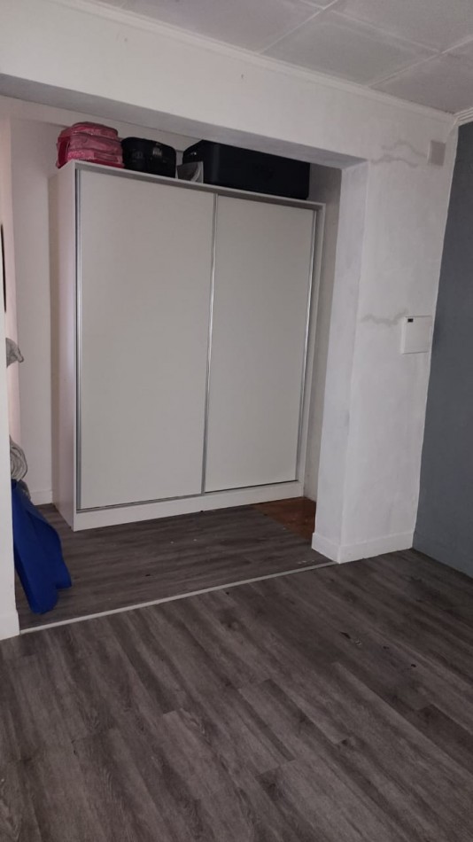 CASA A LA  VENTA EN CALLE FAVALORO  DE COLONIA AVELLANEDA