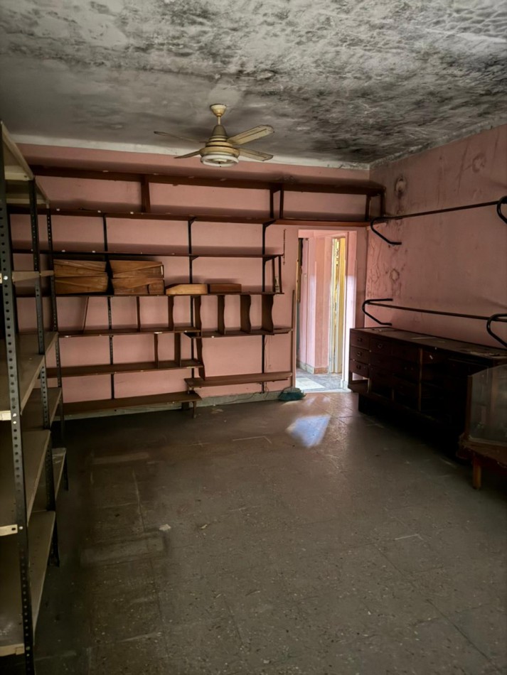 CASA EN VENTA CALLE FELIX DE AZARA  46