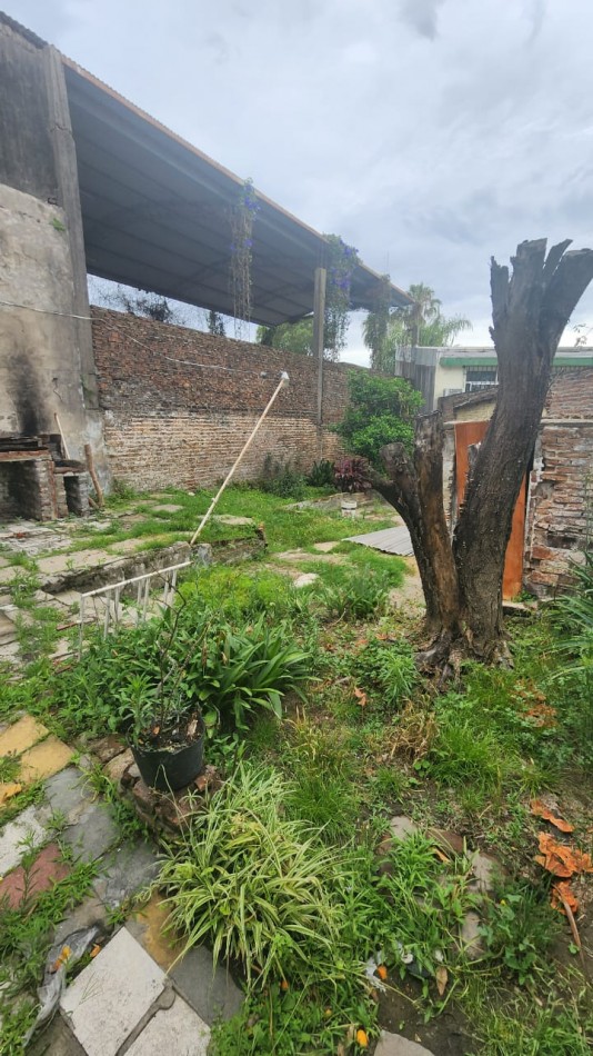 Oportunidad Unica: ¡Crea tu Hogar a Medida en Calle Lechiguanas! a 100 m de la Universidad Tecnologica Nacional