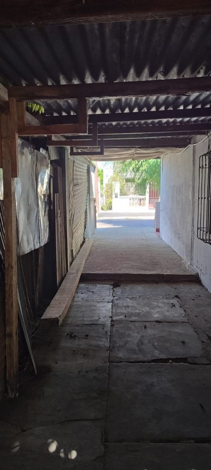 CASA EN VENTA CALLE EL TIMBO, casi Francia y Blas Parera