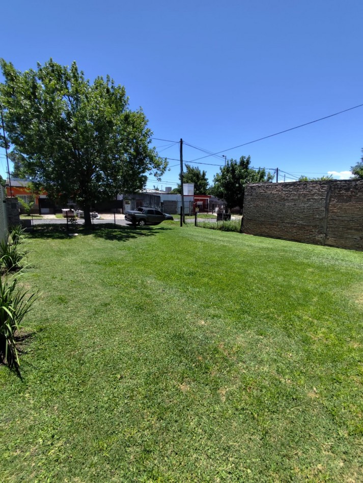  Oportunidad: Casa  en Venta en Calle Benicio Lopez -