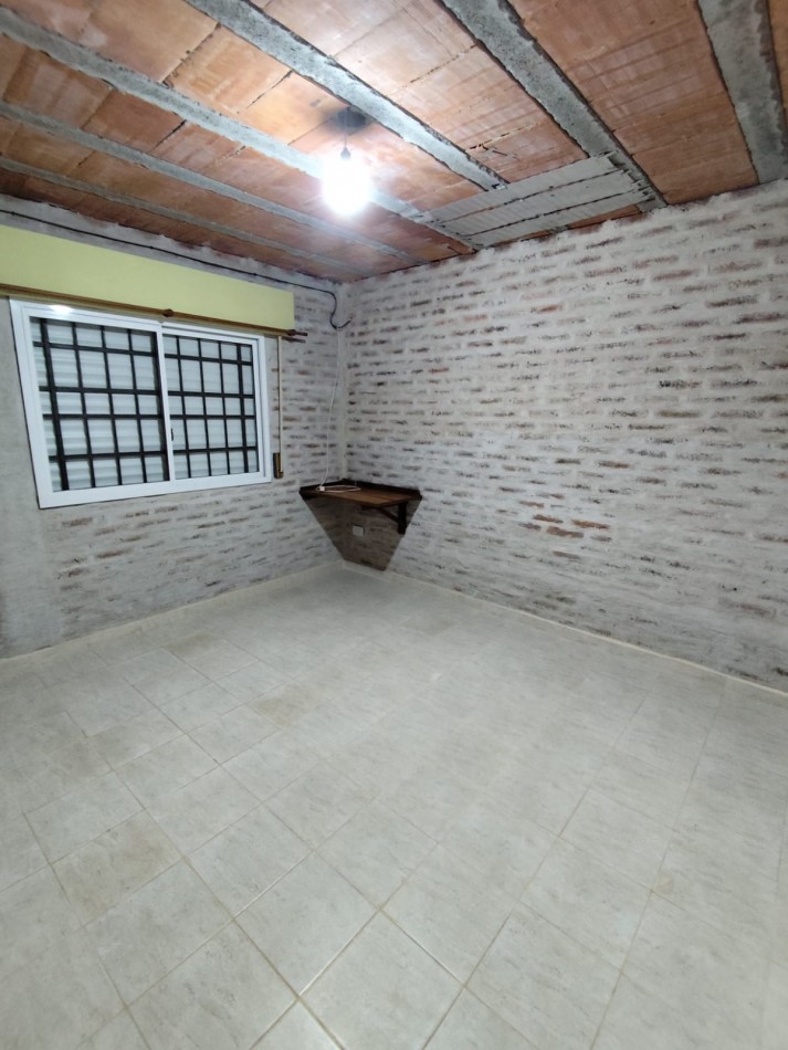  Oportunidad: Casa  en Venta en Calle Benicio Lopez -