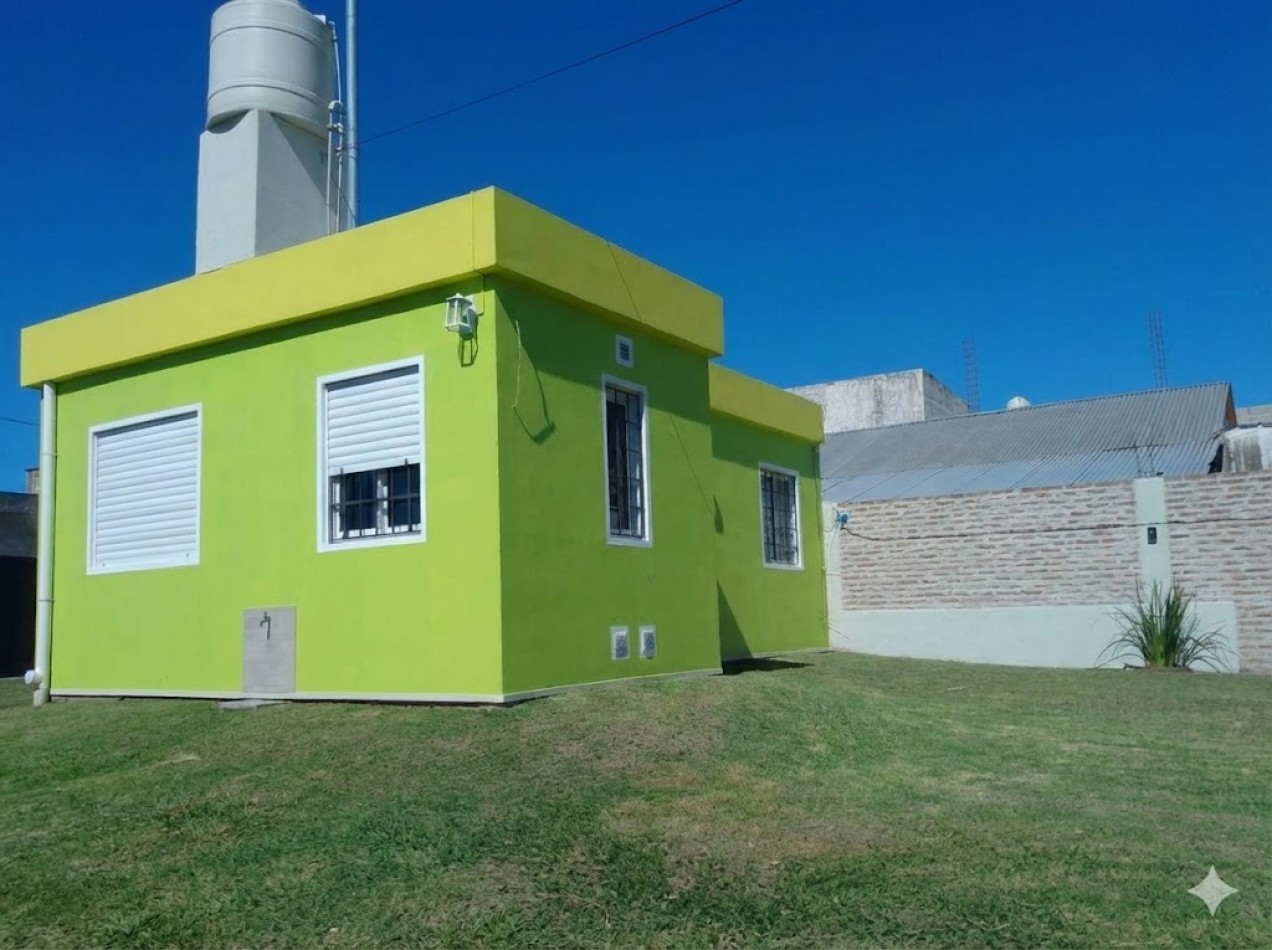  Oportunidad: Casa  en Venta en Calle Benicio Lopez -