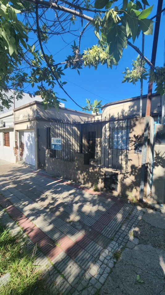 CASA EN VENTA EN CALLE SOLER No 778