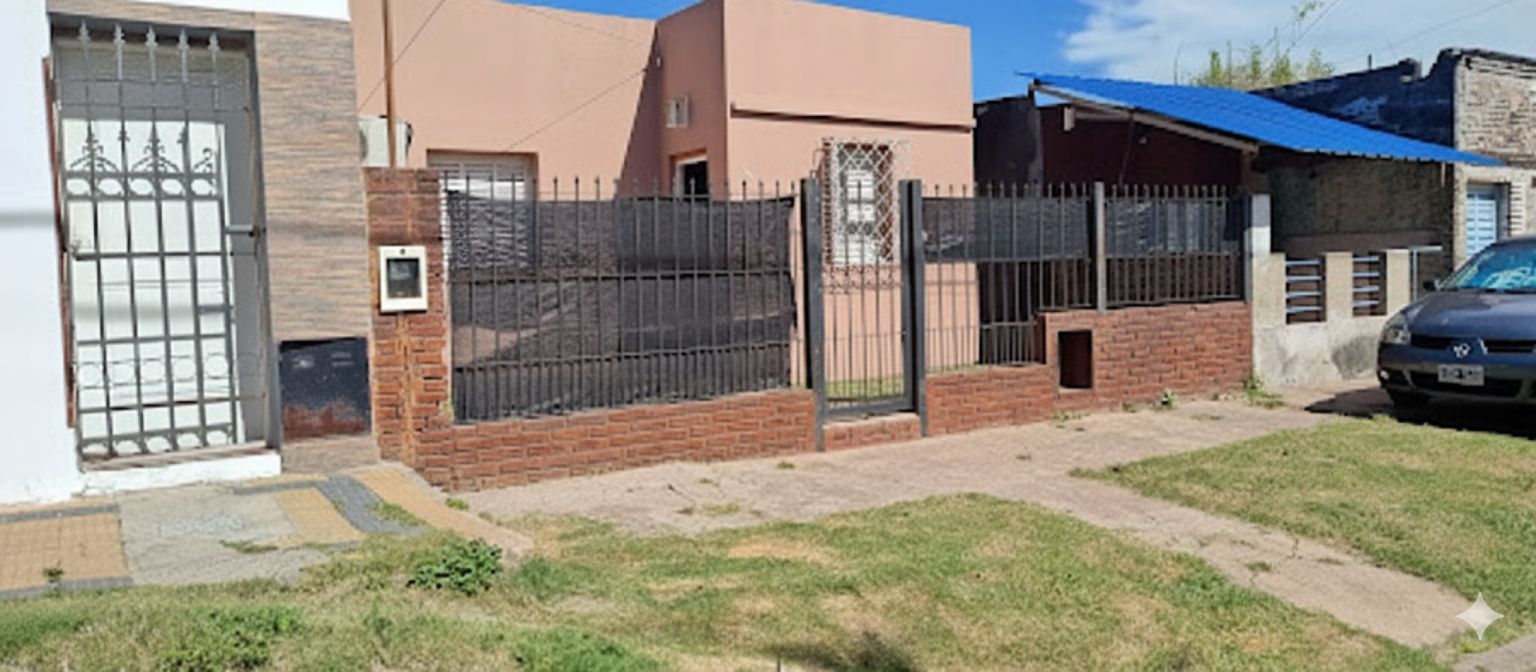 VENDO CASA CALLE EL PINGO AL 400