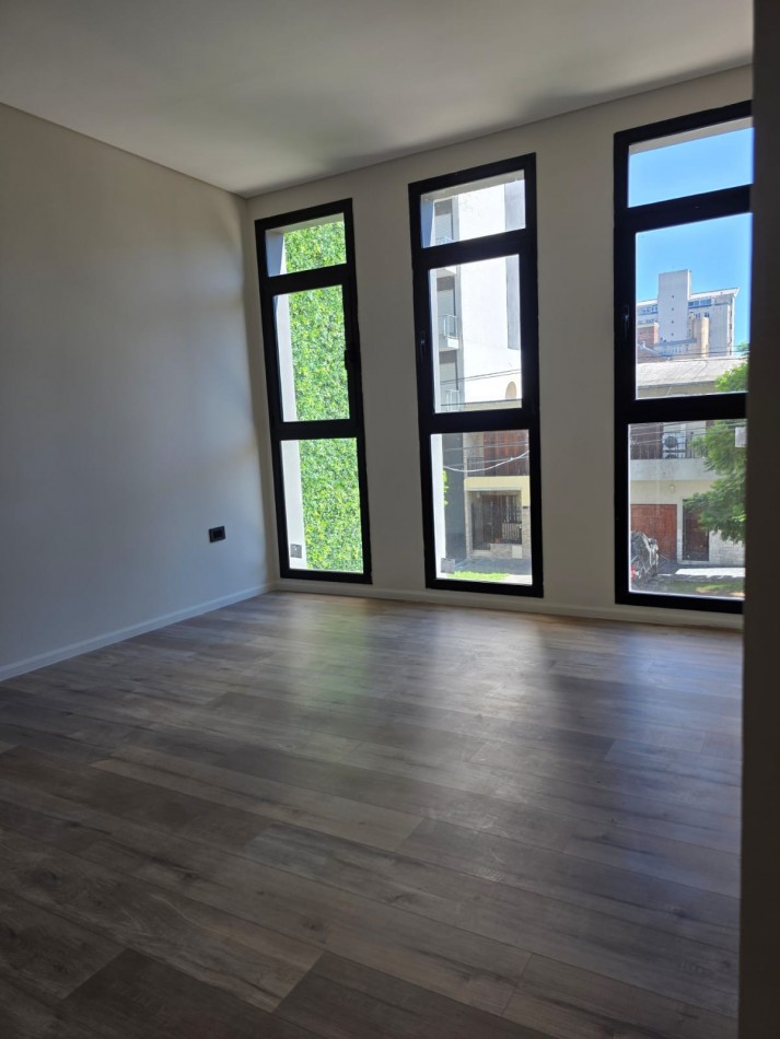 DEPARTAMENTO EN VENTA  CALLE  MALVINAS 261 (EDIFICIO TORREON) 