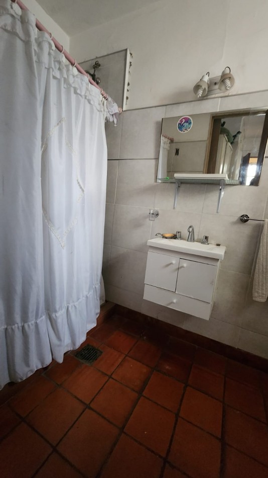 CASA A LA VENTA EN CALLE SANTA FE 