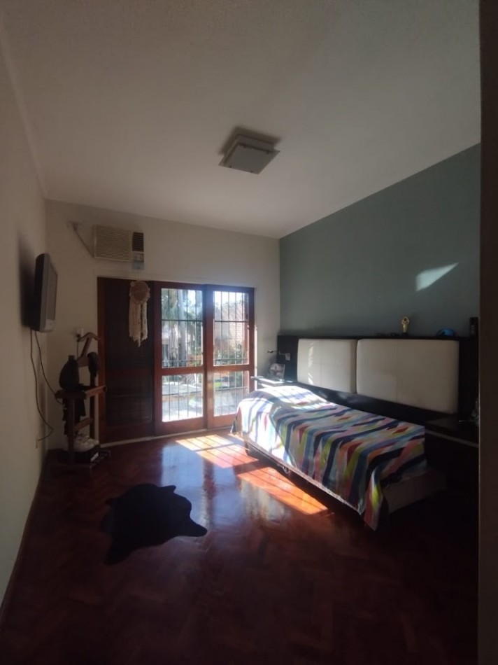 CASA A LA VENTA, AVENIDA  ALMA FUERTE CASI SOLER