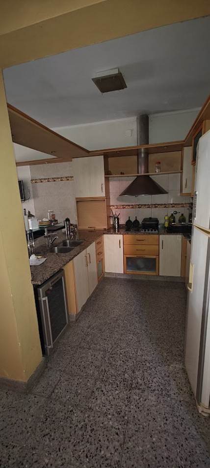 CASA A LA VENTA, AVENIDA  ALMA FUERTE CASI SOLER