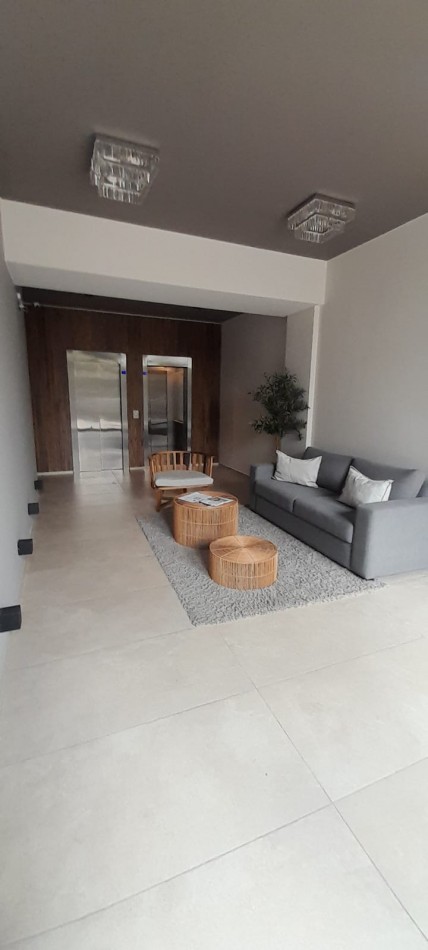 DEPARTAMENTO EN VENTA  CALLE  MALVINAS 261 (EDIFICIO TORREON) 