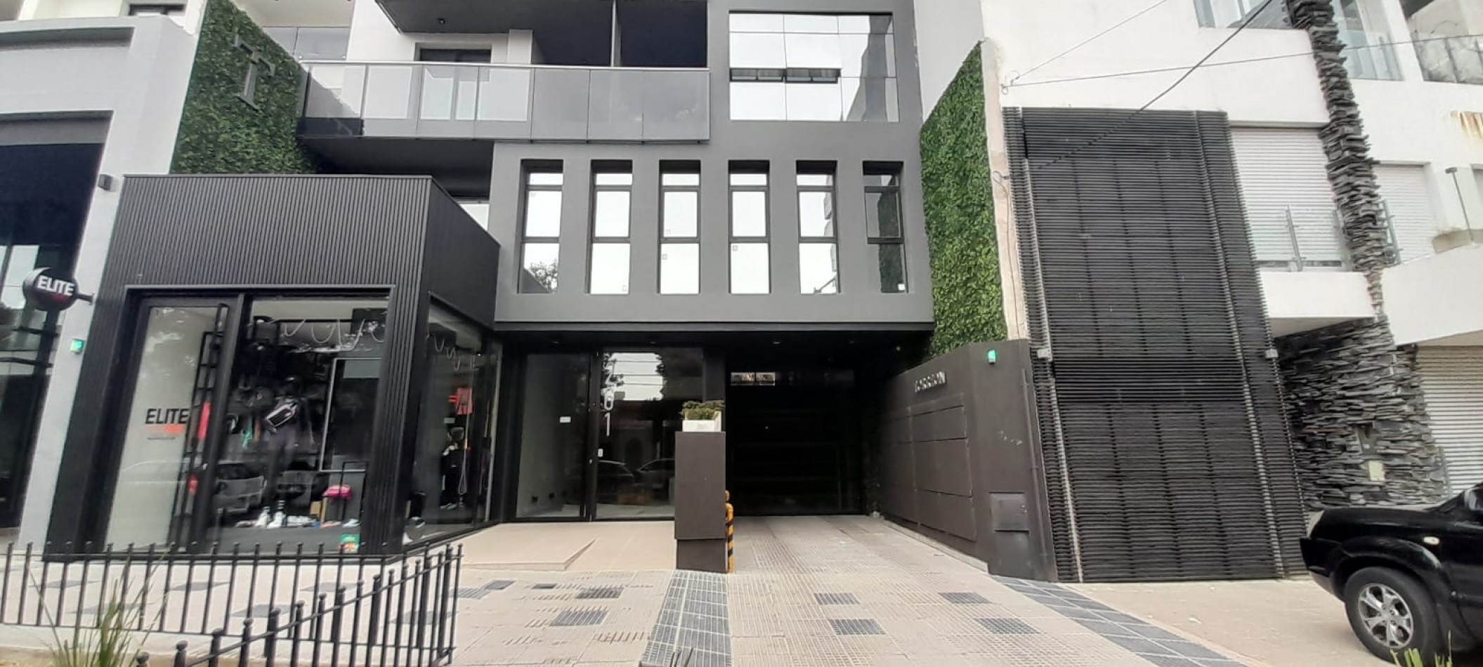 DEPARTAMENTO EN VENTA  CALLE  MALVINAS 261 (EDIFICIO TORREON) 