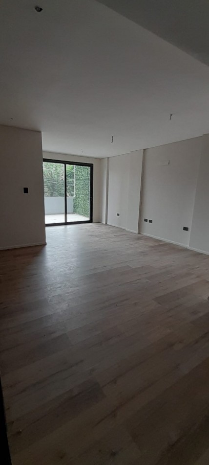 DEPARTAMENTO EN VENTA  CALLE  MALVINAS 261 (EDIFICIO TORREON) 